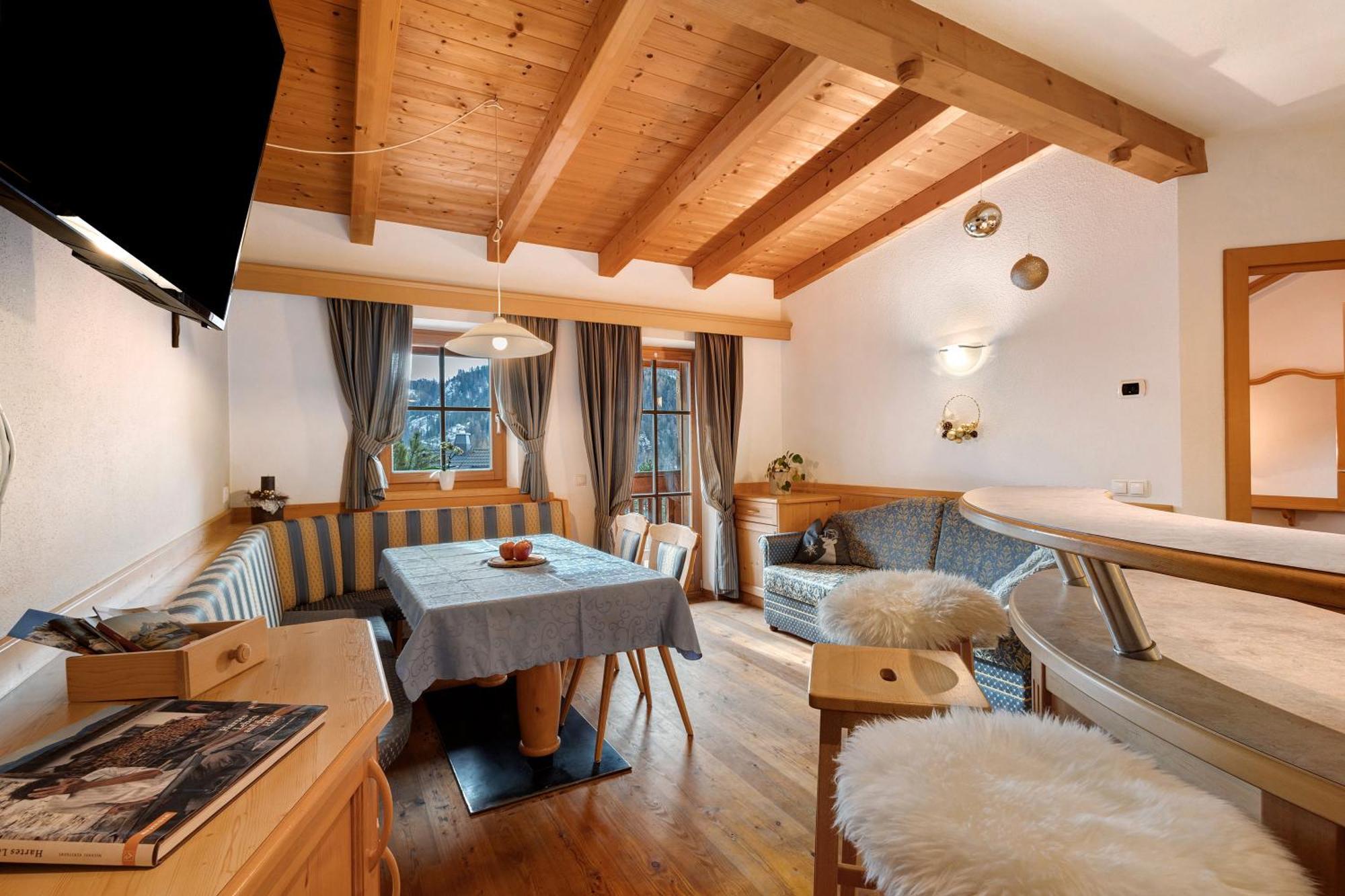 Maierhof Villa La Valle Buitenkant foto